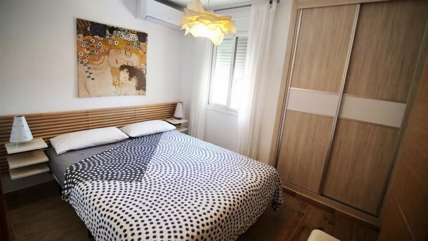 Appartement à vendre pieds dans l'eau à Almonte — Chambre