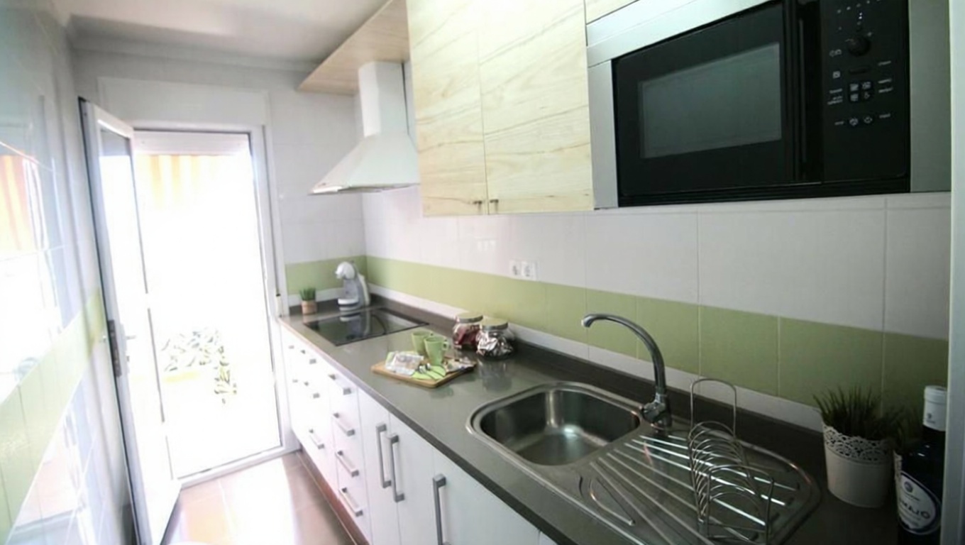 Appartement à vendre pieds dans l'eau à Almonte — Cuisine