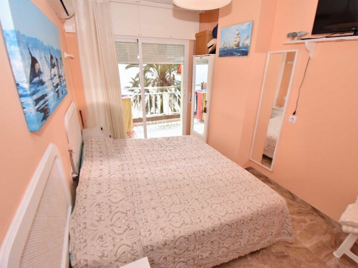 Appartement à vendre pieds dans l'eau à Fuengirola — Chambre