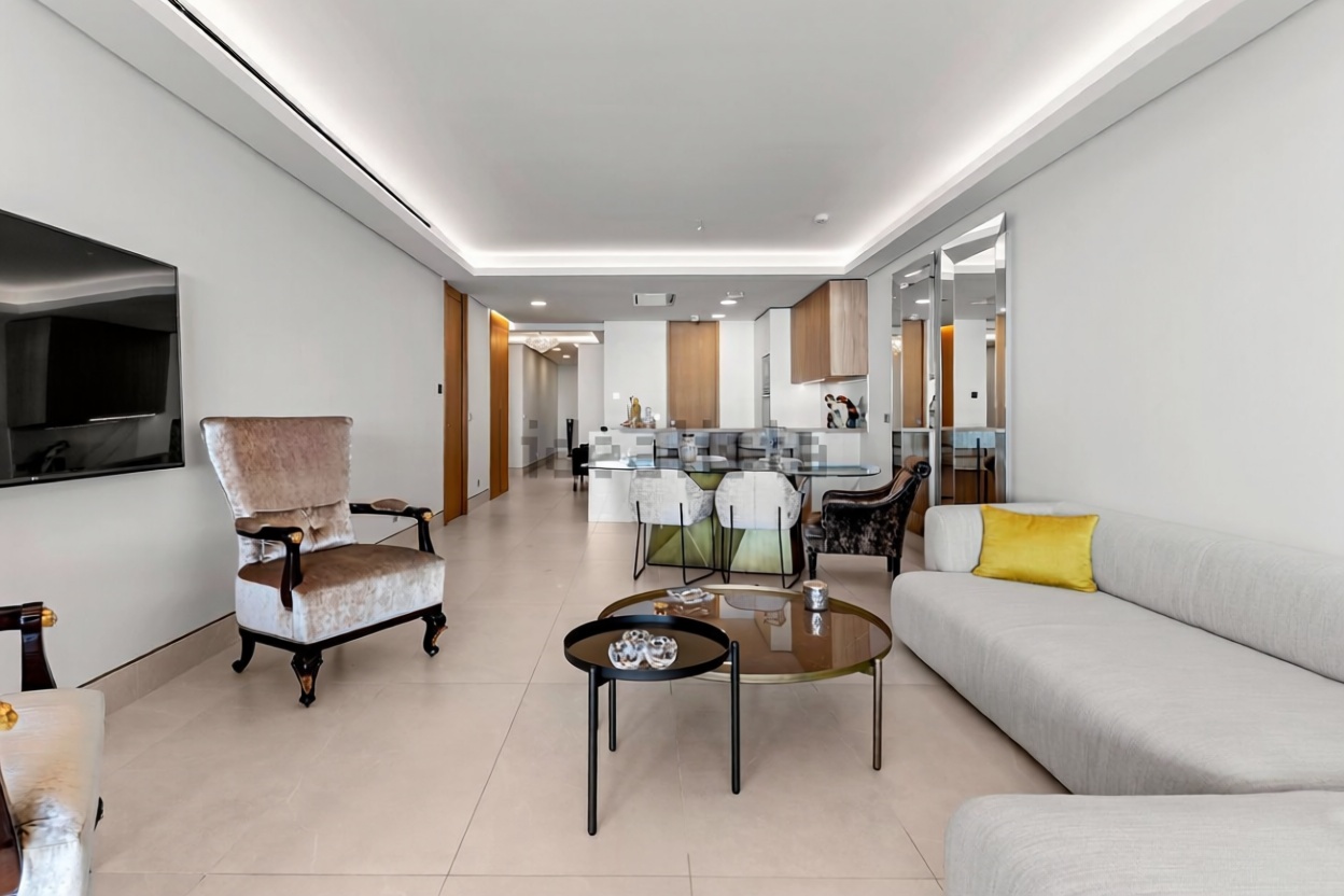 Apartamento à venda pé na areia em Málaga — Sala