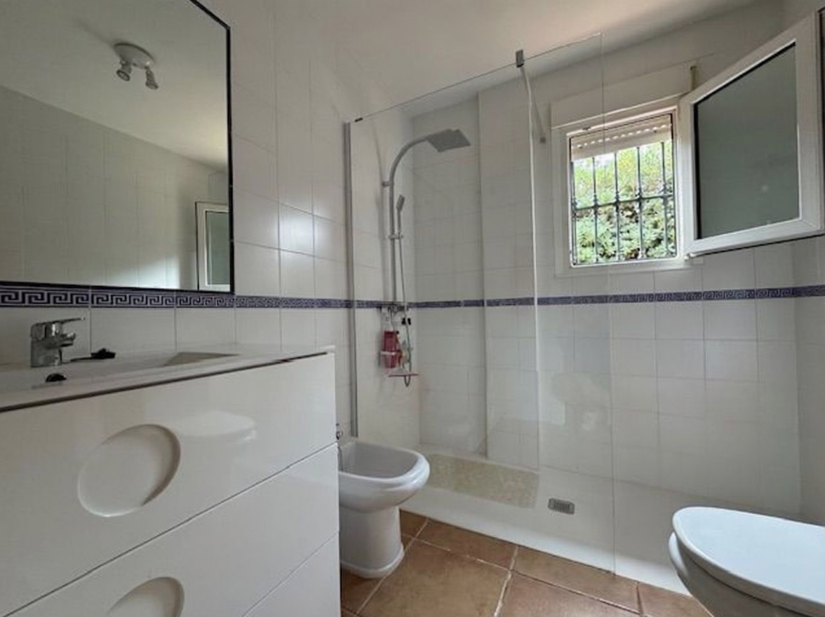 Chalet à vendre avec accès direct à la plage à Conil de la Frontera