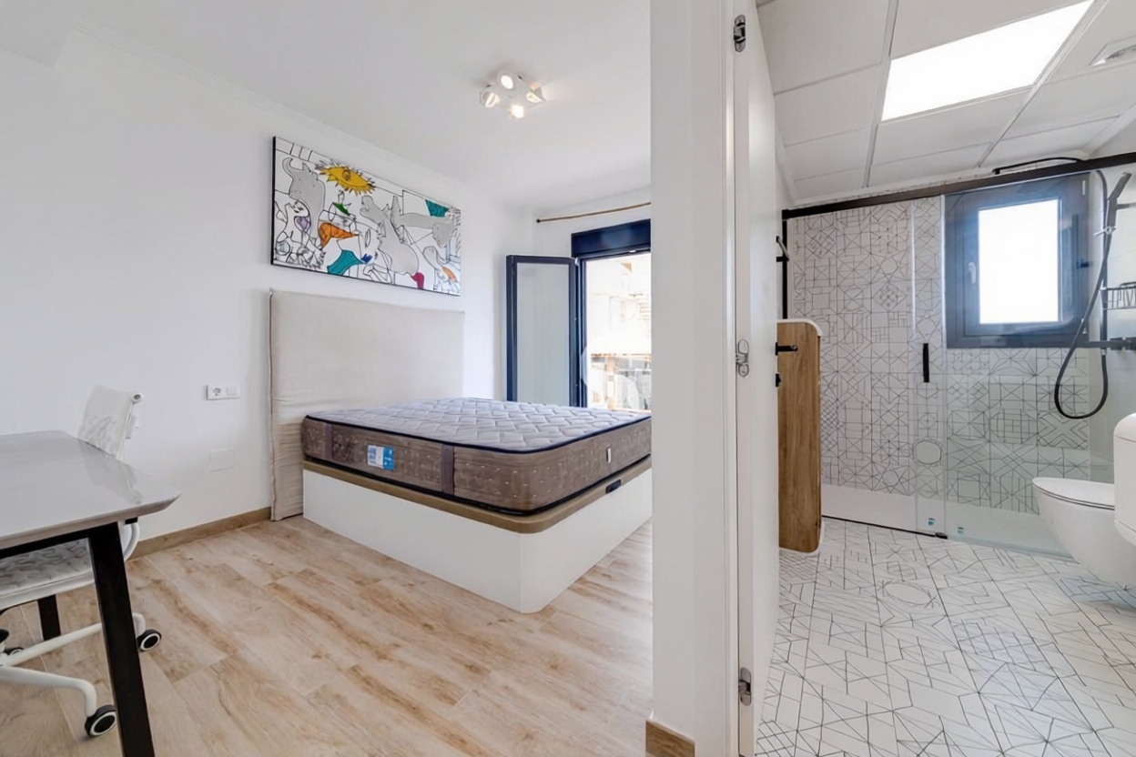 Chalet mit direkter Strandzugang in Torrevieja — Schlafzimmer