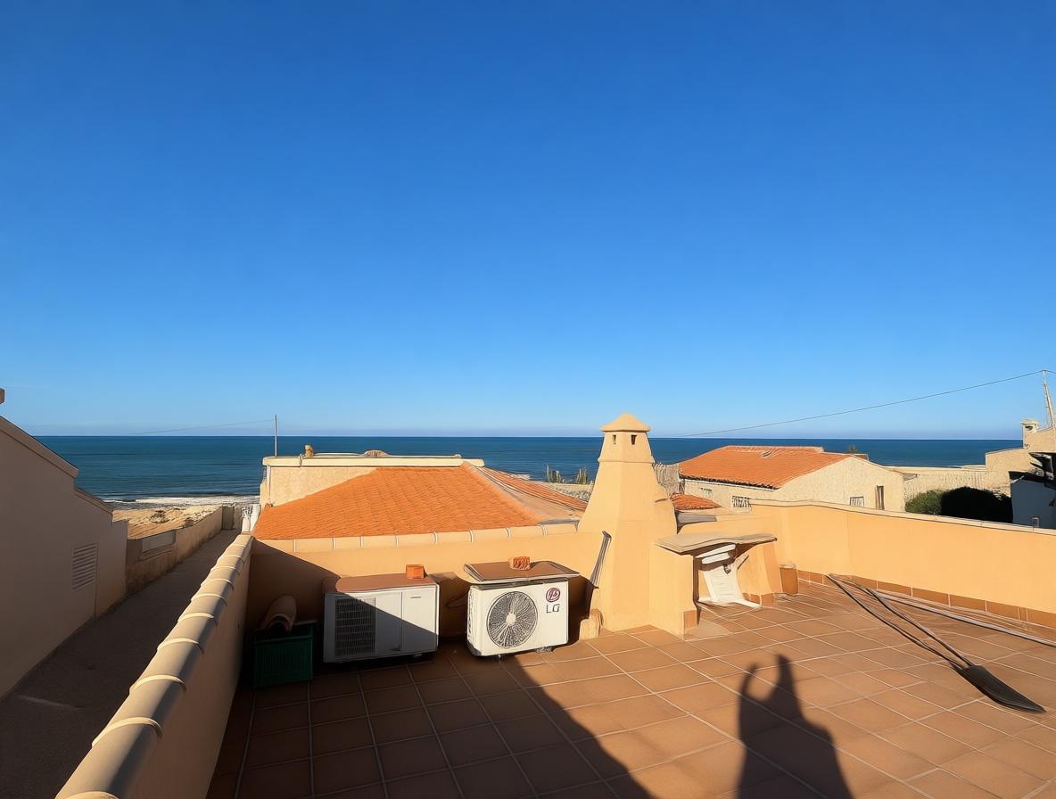 Chalé à venda com acesso direto à praia em Els Poblets