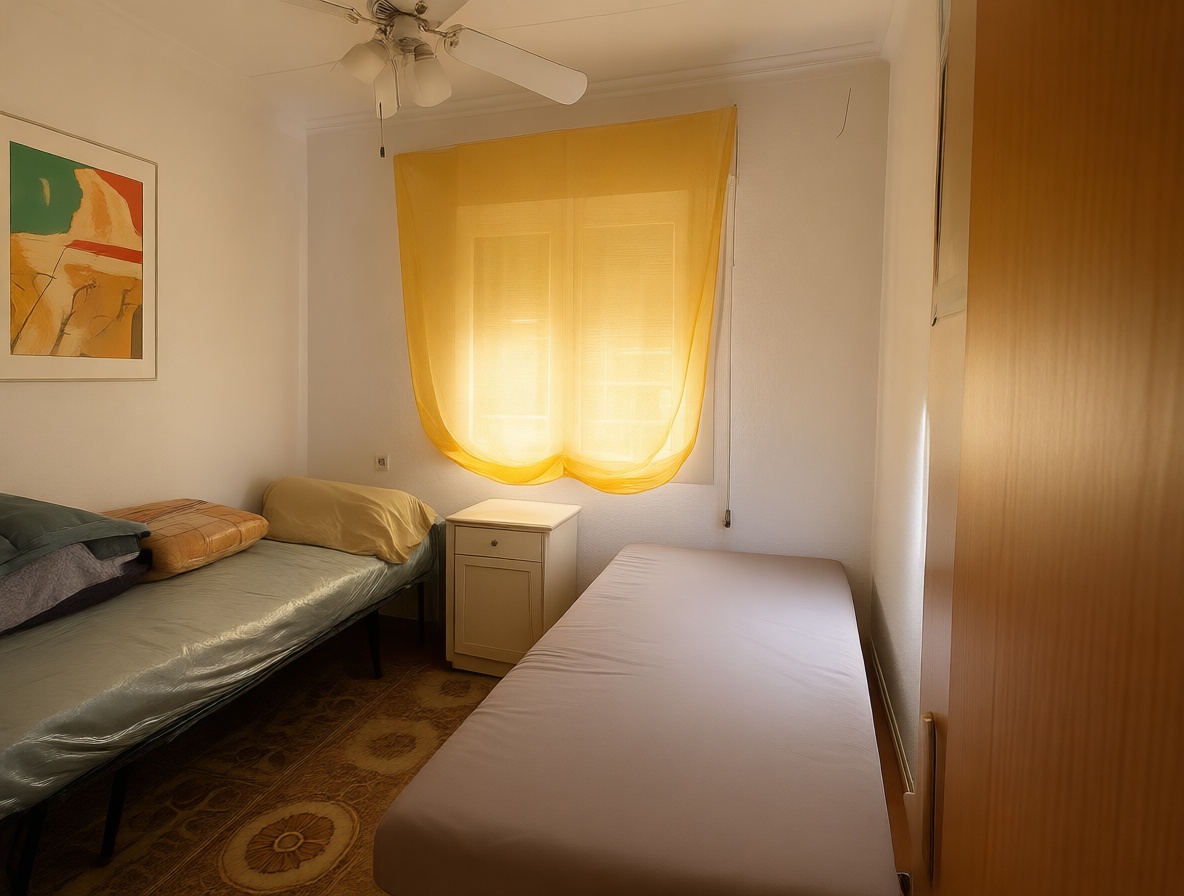 Chalet à vendre avec accès direct à la plage à Els Poblets — Chambre