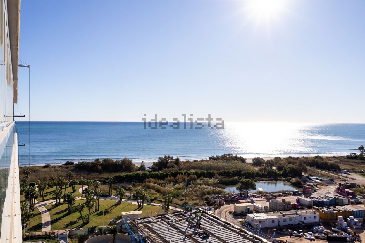 Appartement à vendre pieds dans l'eau à Cabanes — Vue mer