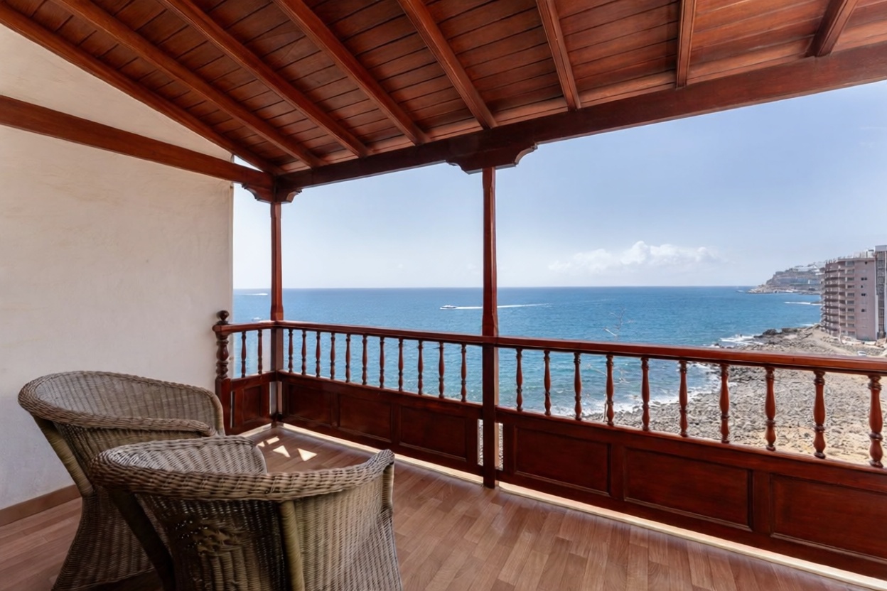 Chalet à vendre avec accès direct à la plage à Mogán — Vue mer