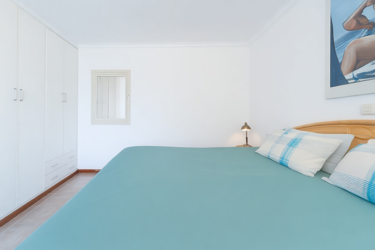 Chalet à vendre avec accès direct à la plage à Mogán — Chambre