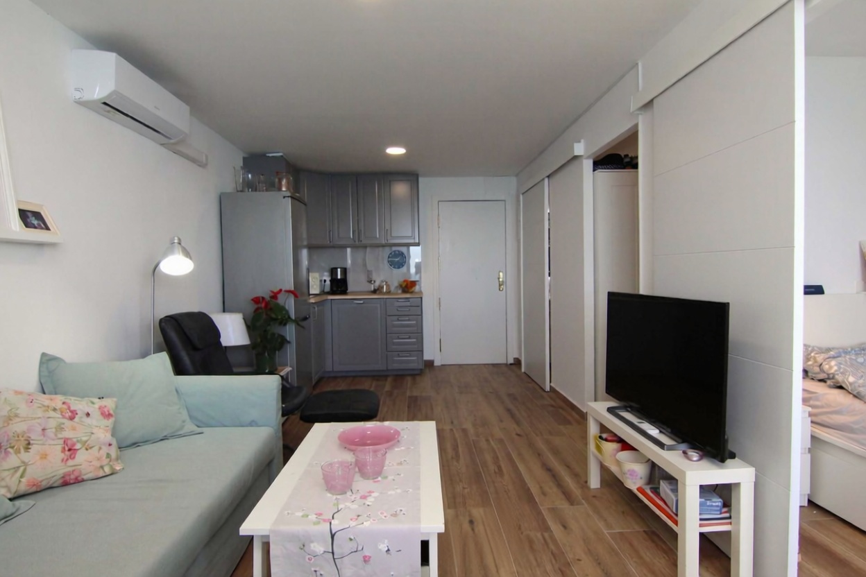 Beachfront flat in Mogán — Bedroom