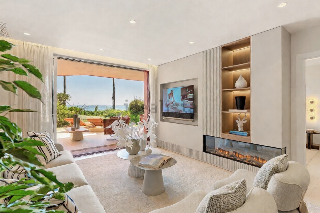 Piso en venta en primera línea de playa en Estepona — Salón