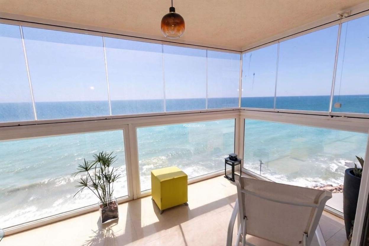 Appartement en première ligne de plage à Torrevieja