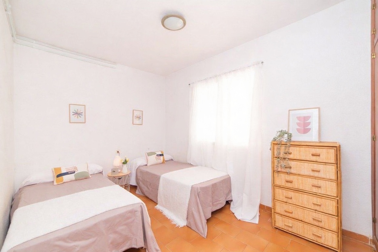 Beachfront flat in La Manga del Mar Menor — Bedroom