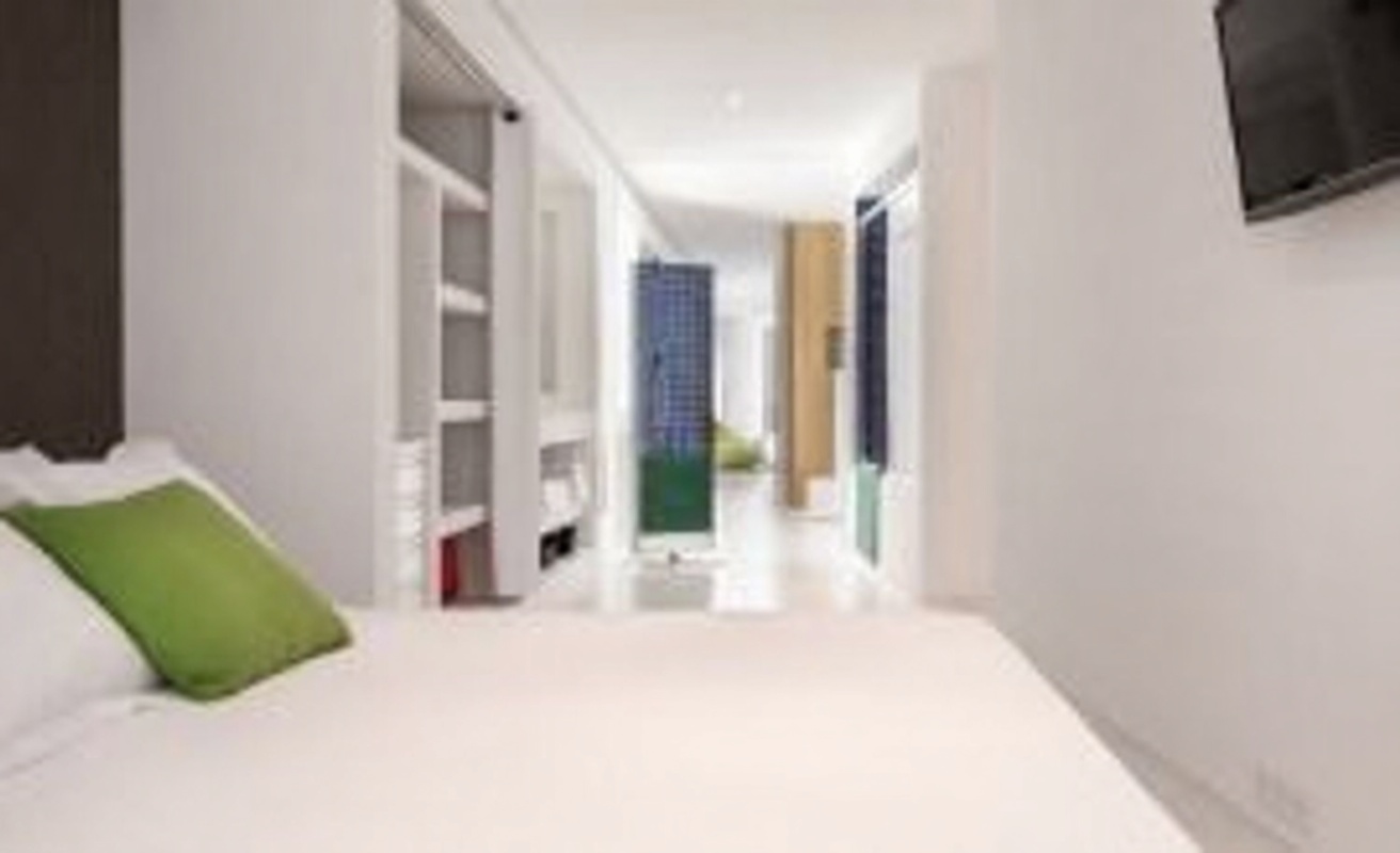 Piso en venta en primera línea de playa en Eivissa — Dormitorio