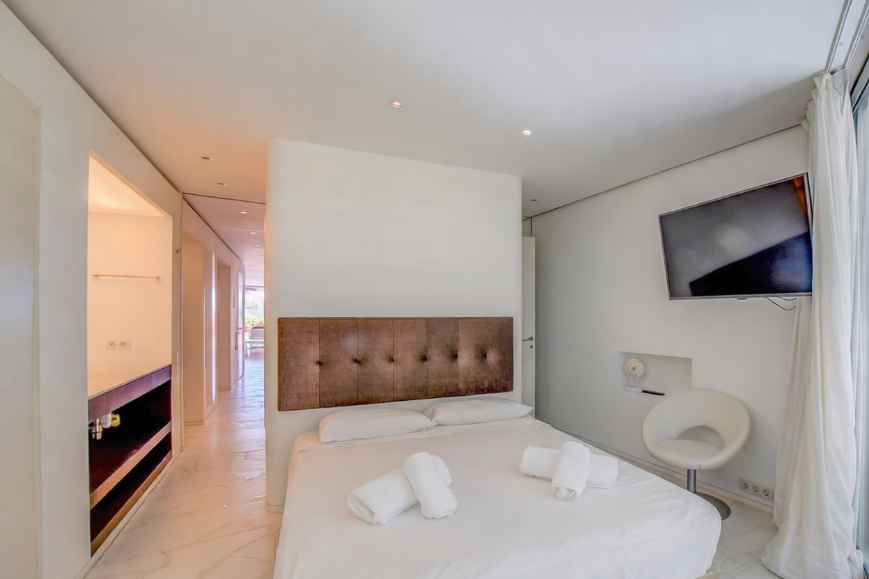 Appartement à vendre pieds dans l'eau à Eivissa — Chambre