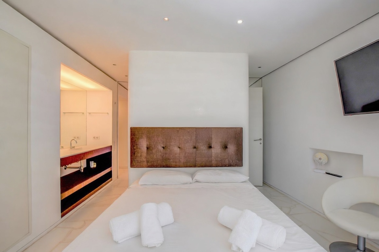 Appartement à vendre pieds dans l'eau à Eivissa — Chambre