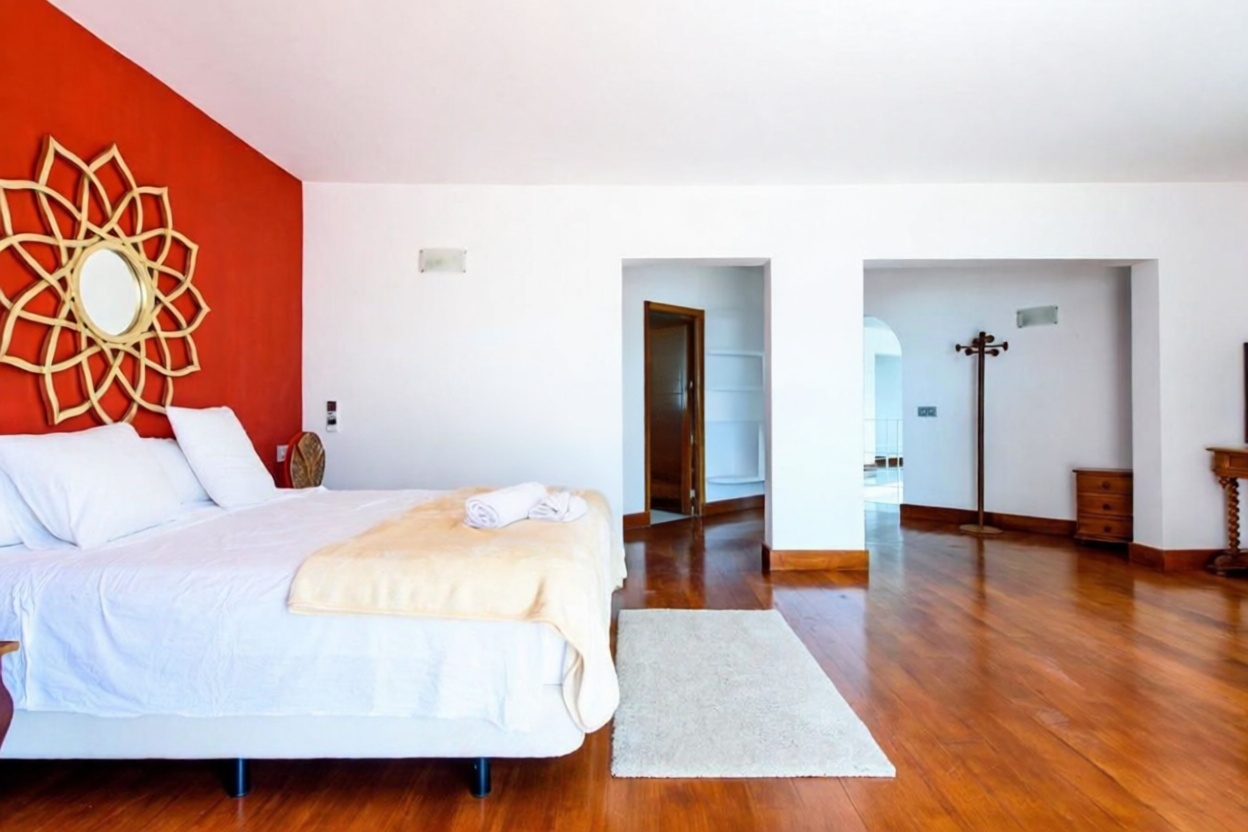 Chalet à vendre avec accès direct à la plage à Santa Eulalia del Río — Terrasse mer