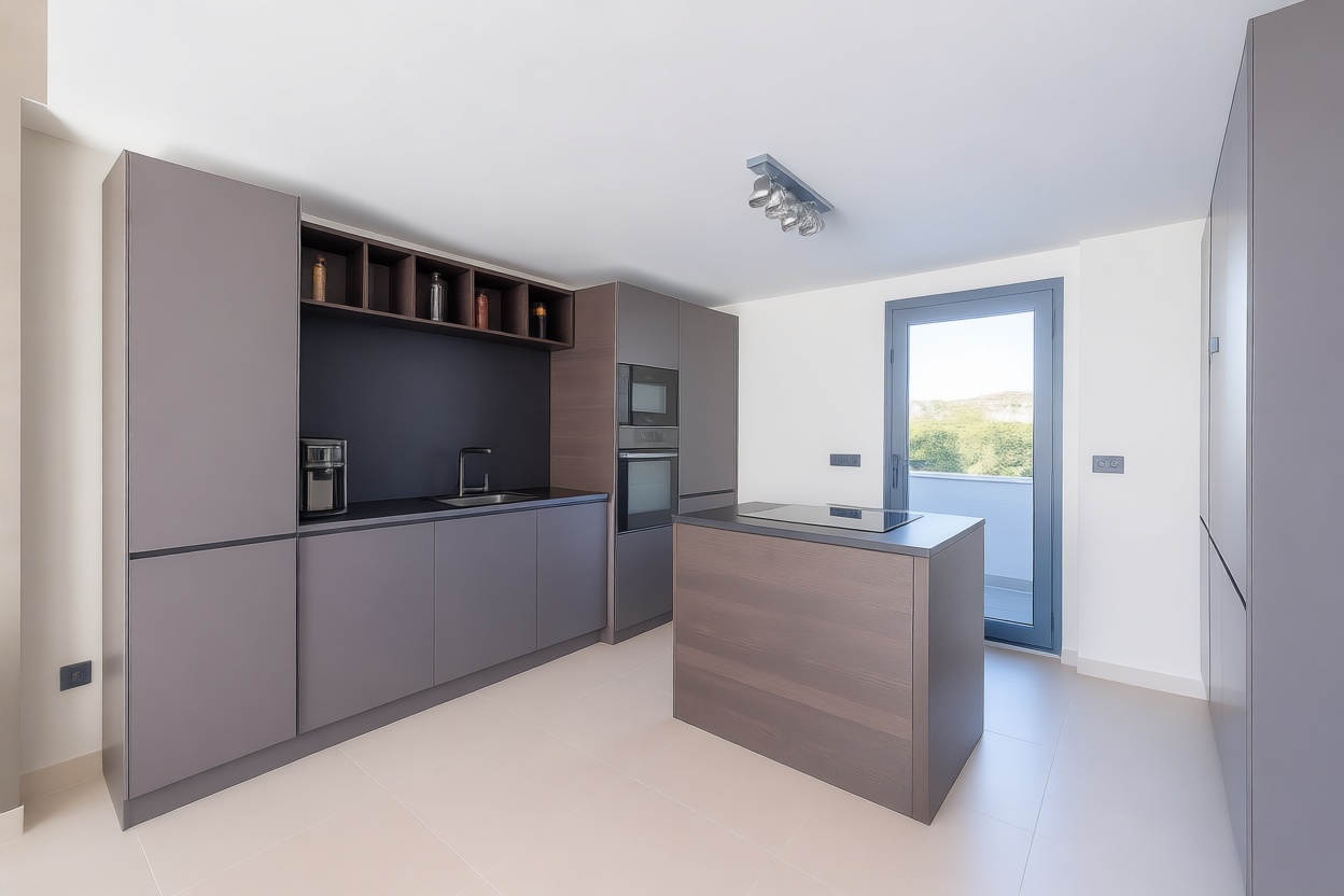 Grenier aménagé à vendre en première ligne de mer à Mijas — Cuisine