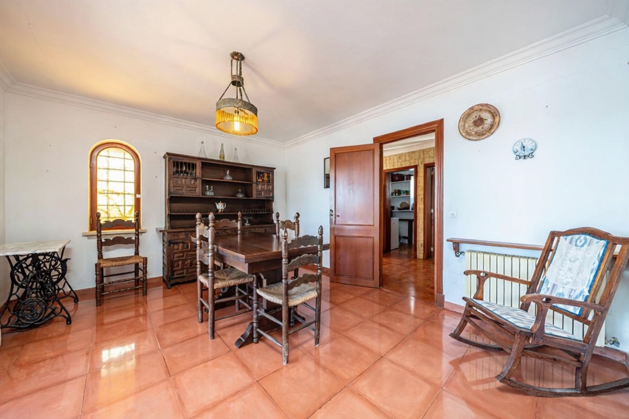 Chalet for sale with direct beach access in Felanitx — Bathroom