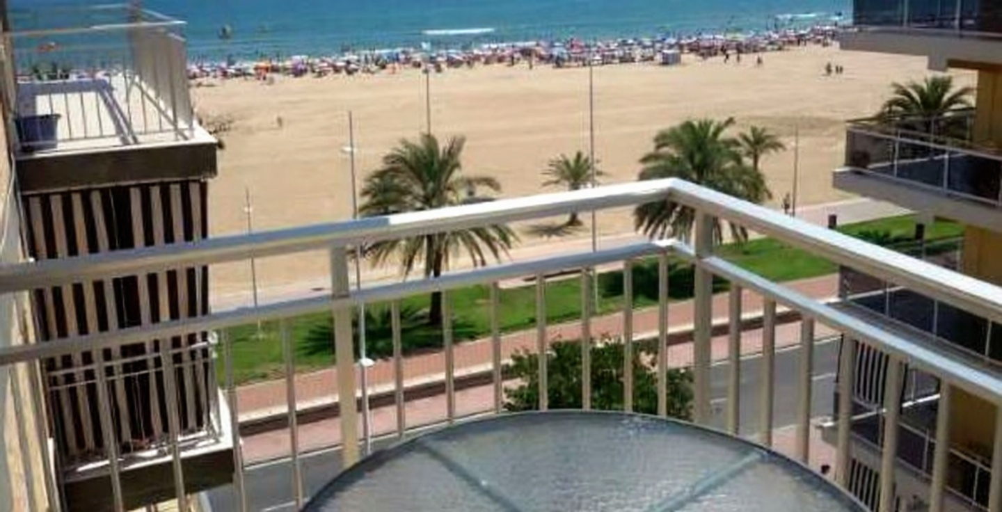 Apartamento à venda pé na areia em Gandia