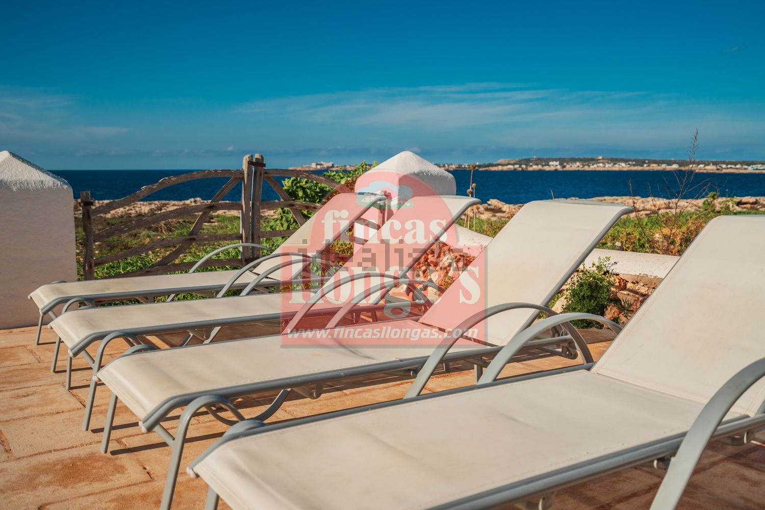 Chalet avec accès direct à la plage à Ciutadella — Séjour