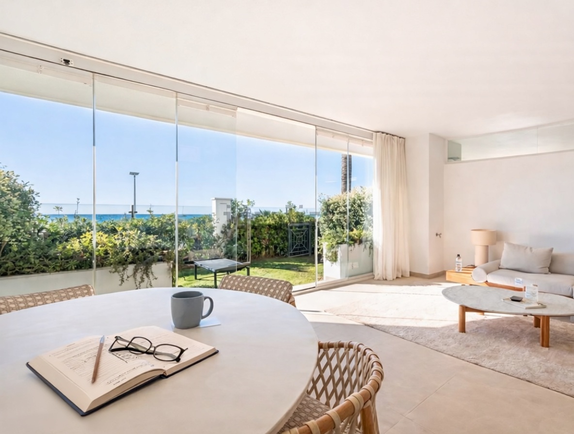 Apartamento à venda pé na areia em Estepona