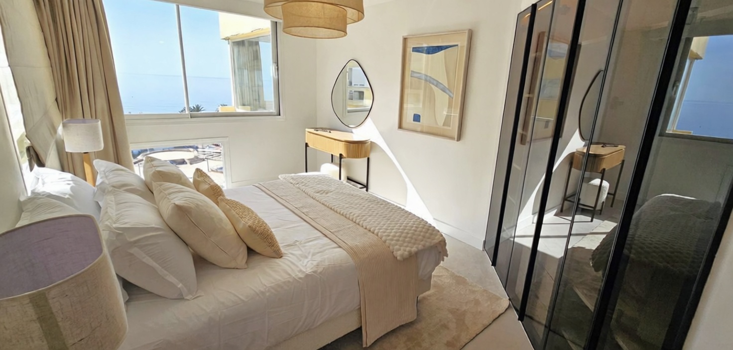 Квартира на продажу на первой линии пляжа в Marbella — Спальня