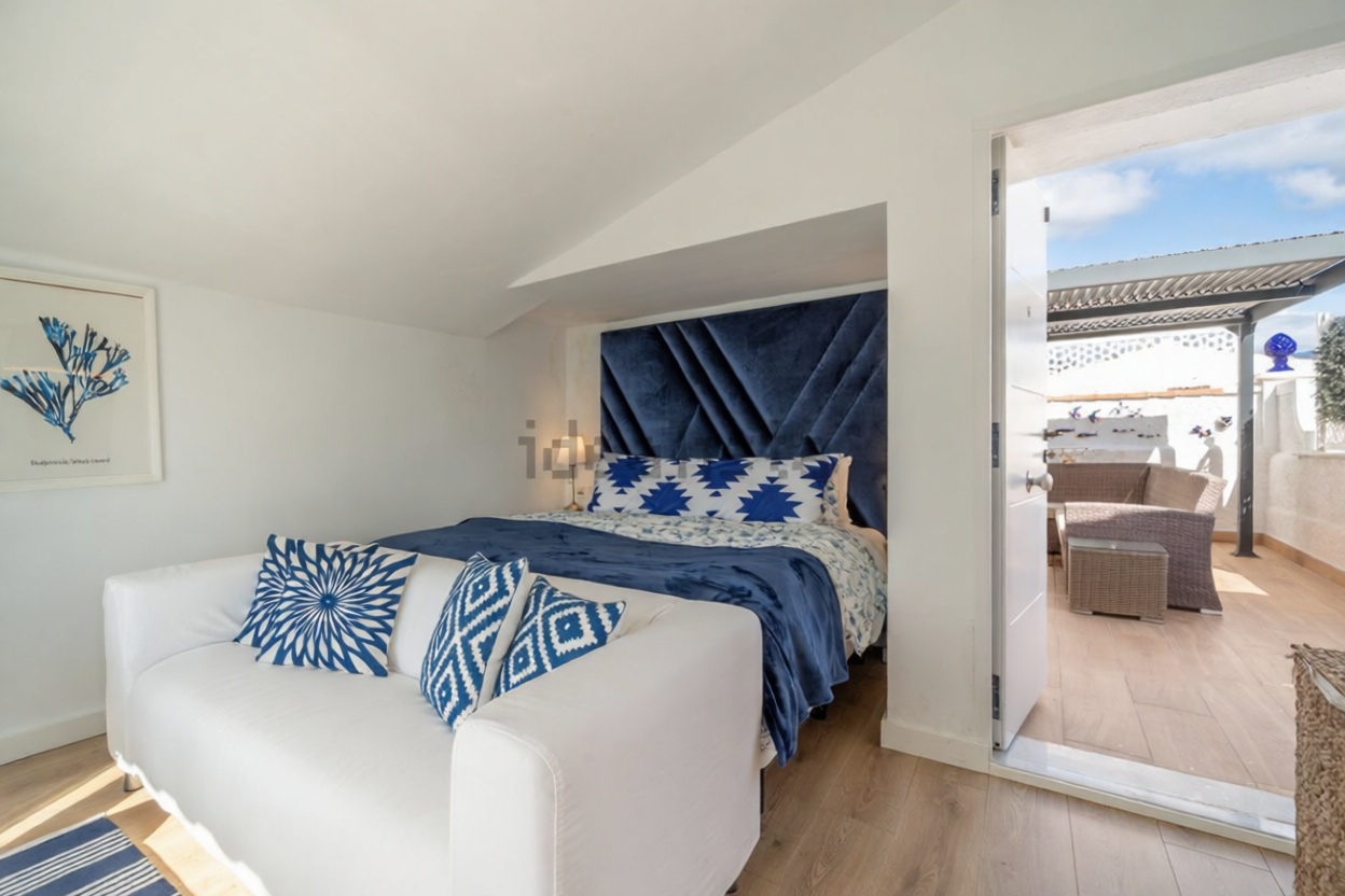 Chalet avec accès direct à la plage à Estepona — Chambre