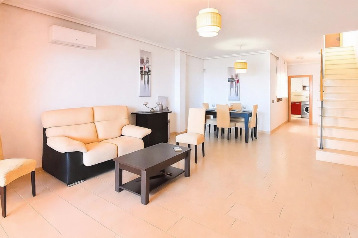 Chalet with direct beach access in San Juan de los Terreros — Living room