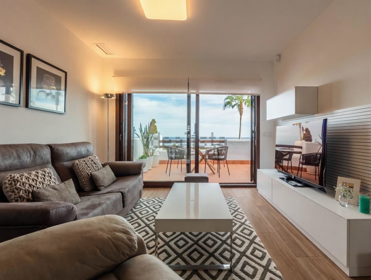 Seafront attic in San Juan de los Terreros — Living room