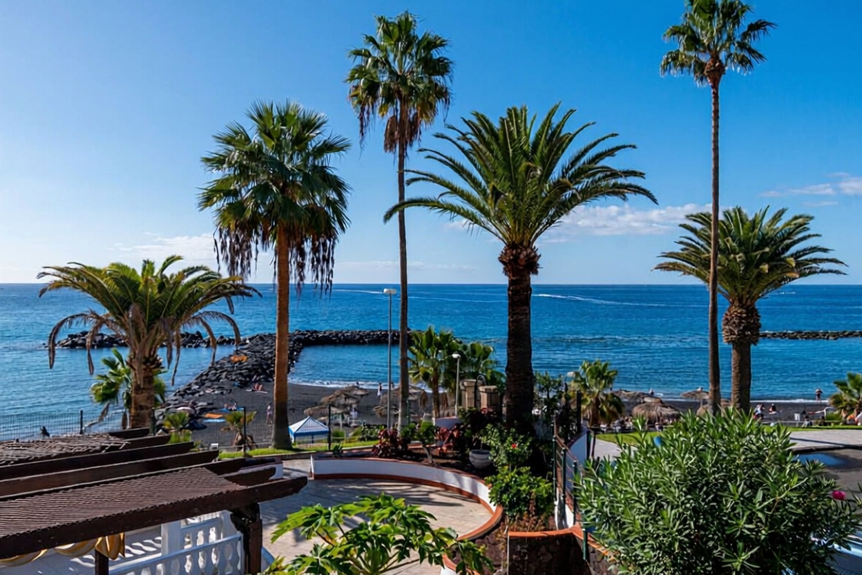 Dúplex en primera línea de playa en Adeje — Vista mar
