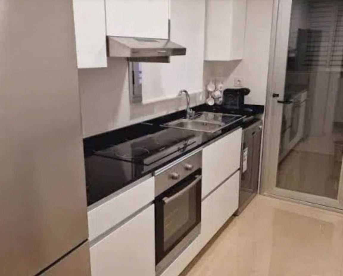 Flat for sale frontline beach in Oropesa del Mar — Kitchen