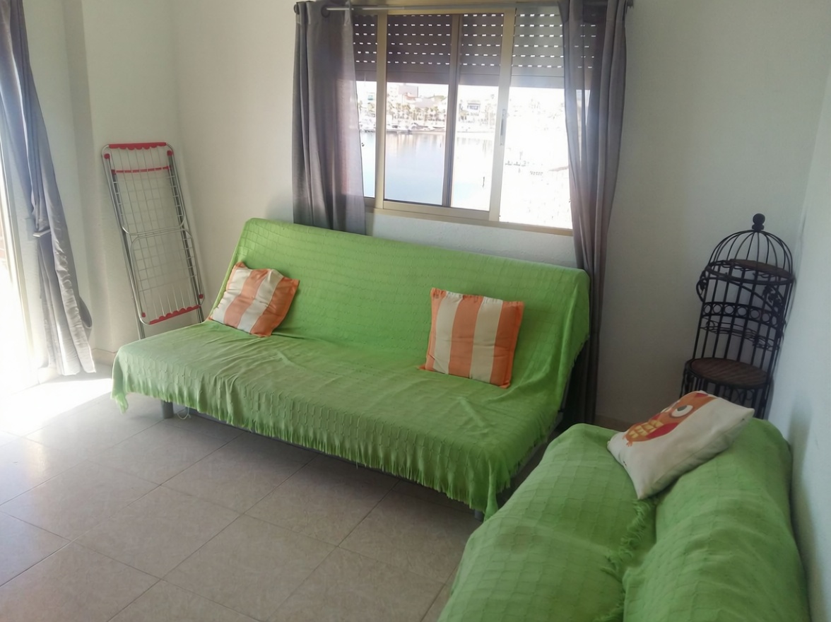 Ático en primera línea de mar en San Pedro del Pinatar — Salón
