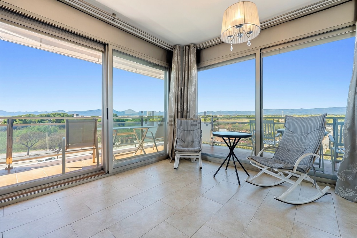 Ático en venta en primera línea de mar en Cambrils