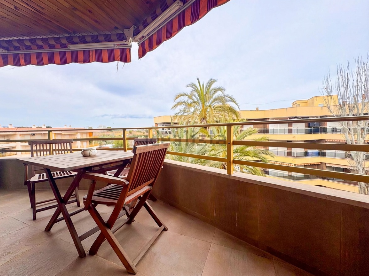 Piso en venta en primera línea de playa en Cambrils