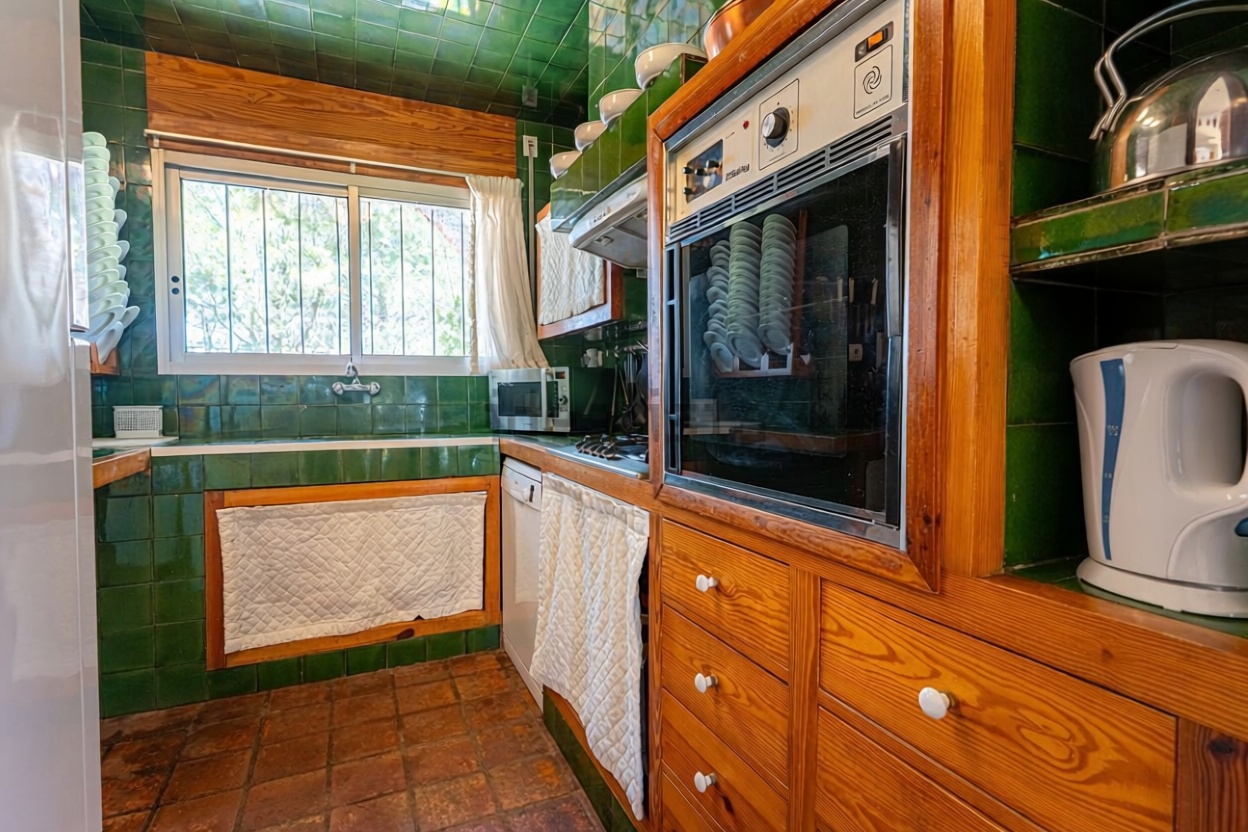 Chalet en venta con acceso directo a la playa en Cambrils — Cocina