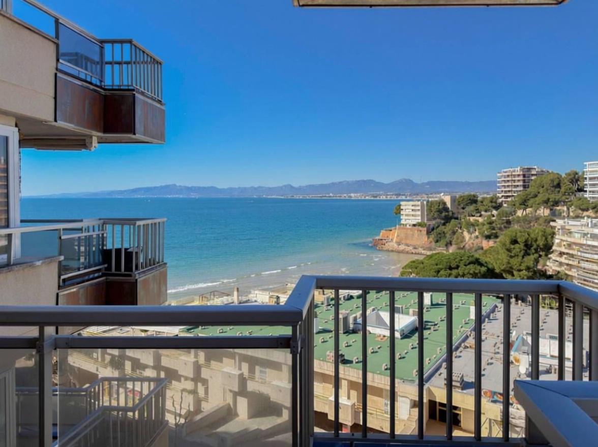 Apartamento em primeira linha de praia em Salou