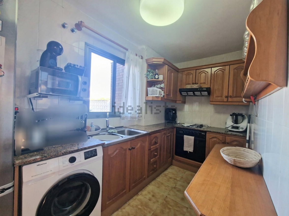 Мансарда на продажу на первой линии моря в Salou — Кухня