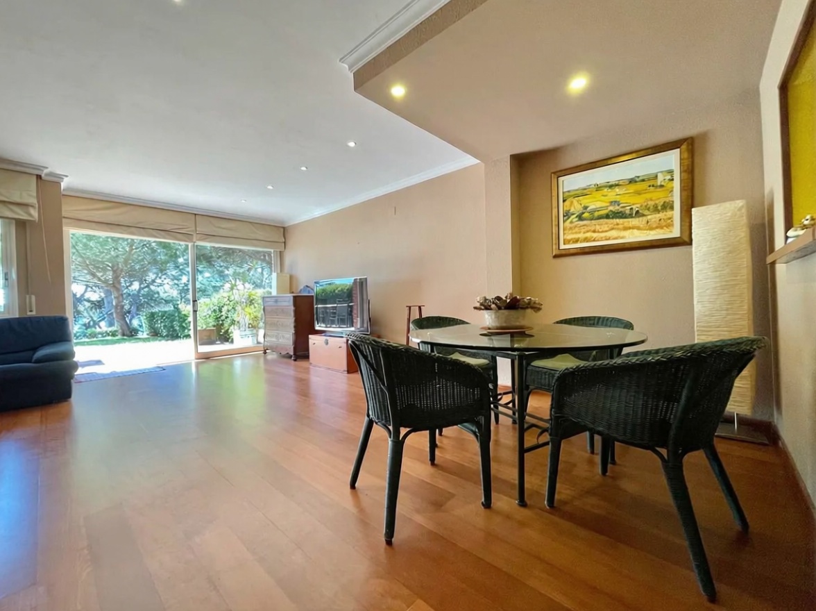 Chalet zum Verkauf mit direktem Strandzugang in Salou — Küche