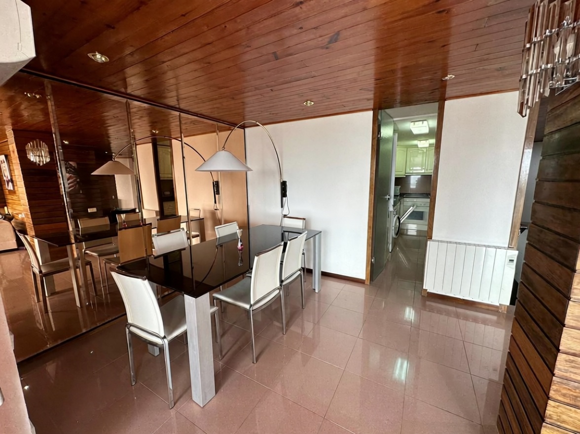 Dúplex en venta en primera línea de playa en La Pineda — Baño