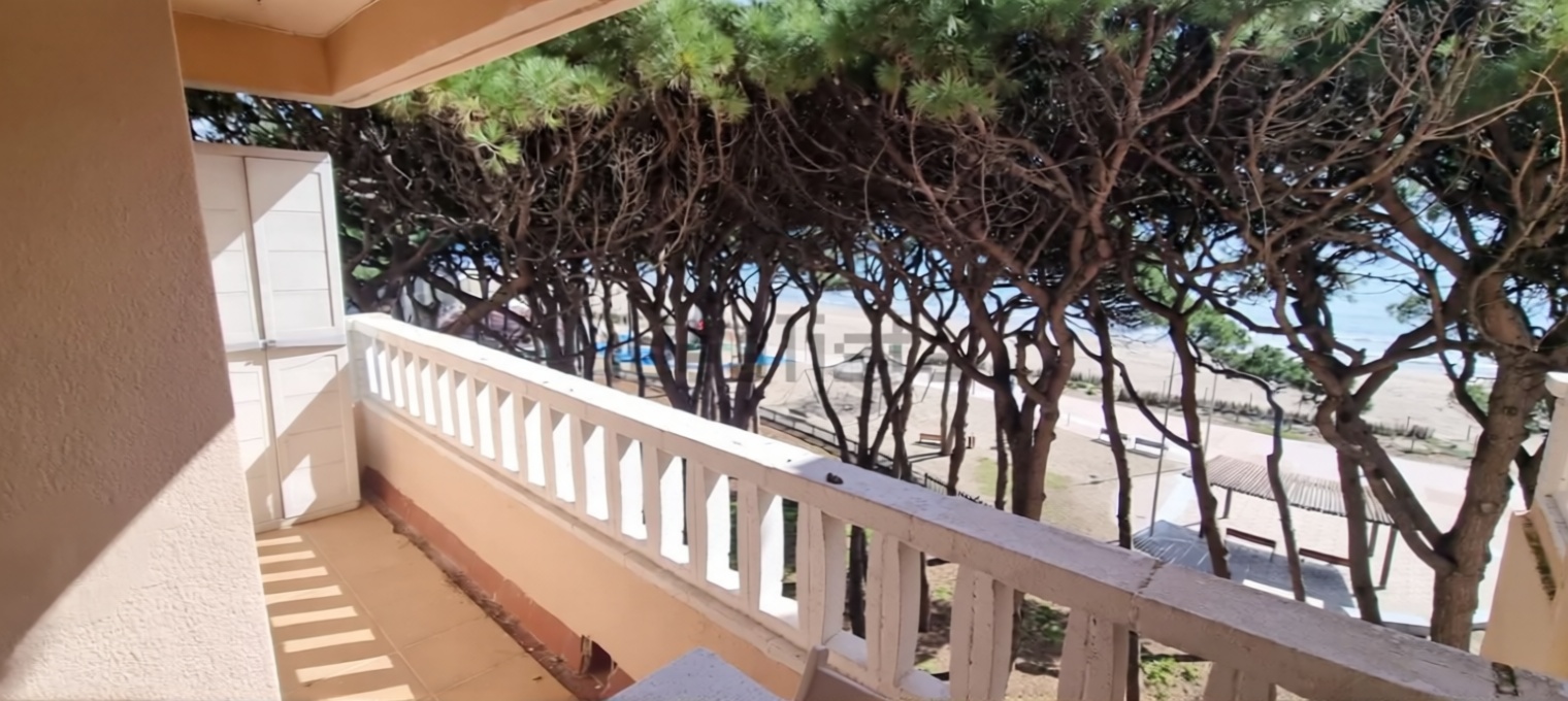 Appartement à vendre pieds dans l'eau à Vila-seca