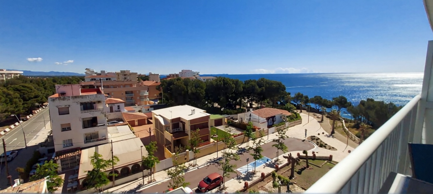 Мансарда на продажу на первой линии моря в Mont-roig del Camp — Морской вид
