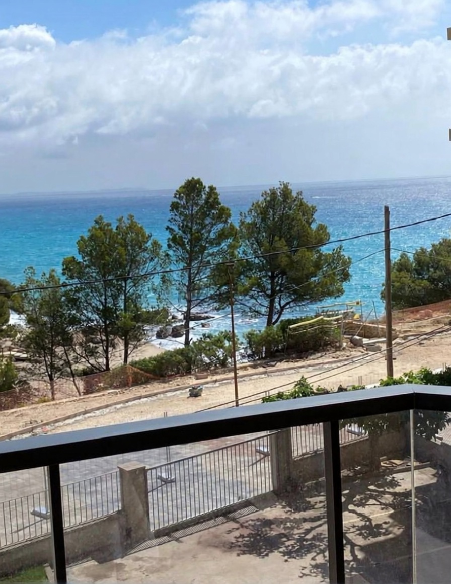 Flat for sale frontline beach in Mont-roig del Camp Miami Playa