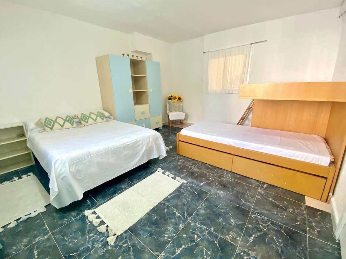 Flat for sale frontline beach in Mont-roig del Camp Miami Playa — Bedroom