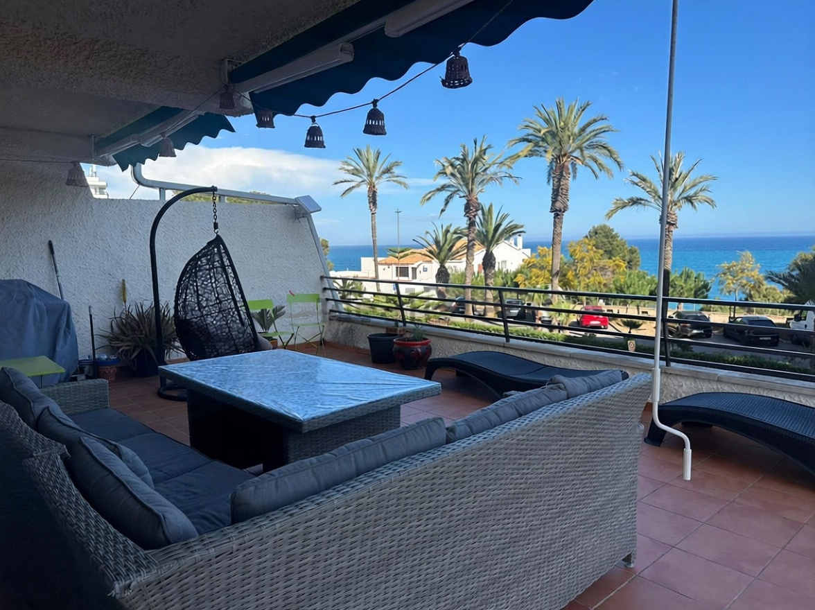 Flat for sale frontline beach in Mont-roig del Camp Miami Playa