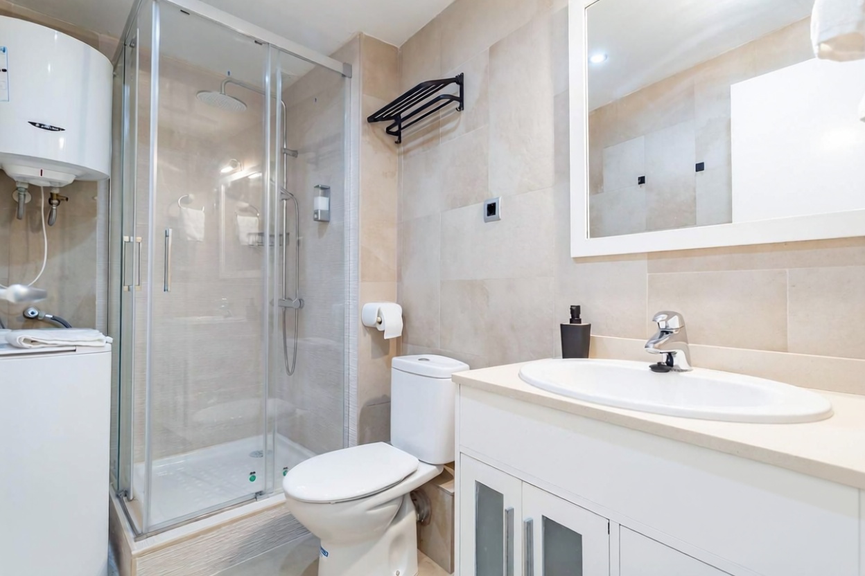Apartamento à venda pé na areia em Vila-seca — Casa banho