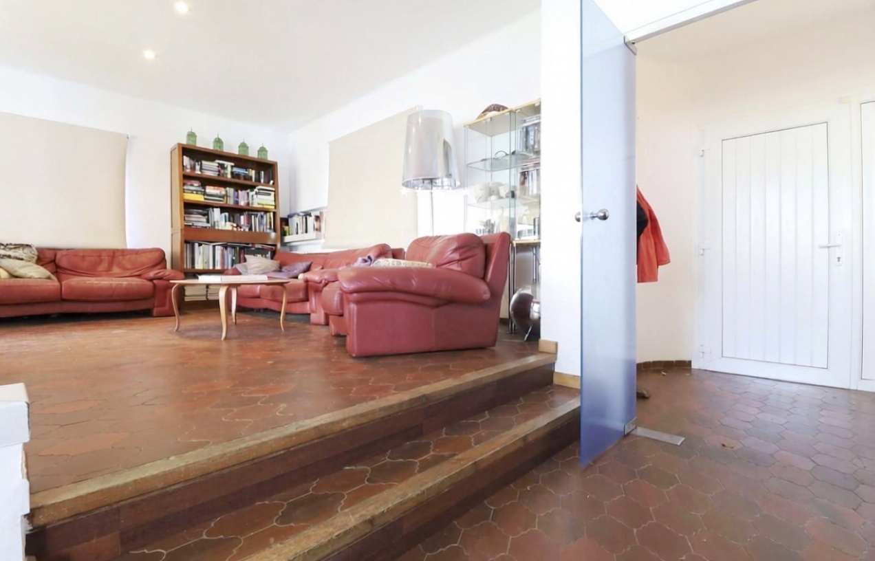 Chalet en venta con acceso directo a la playa en Llançà — Cocina