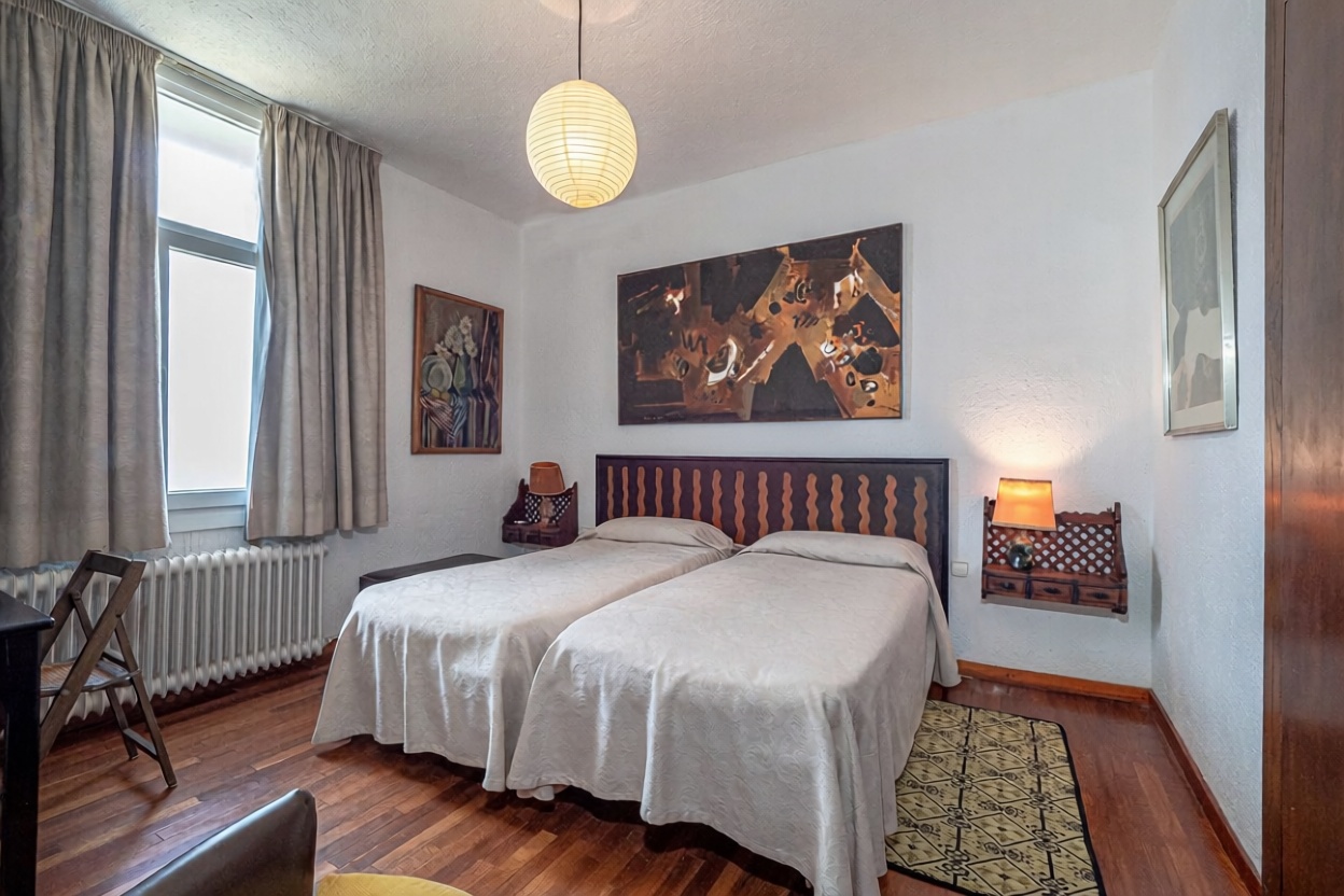 Chalet en venta con acceso directo a la playa en El Port de la Selva — Dormitorio
