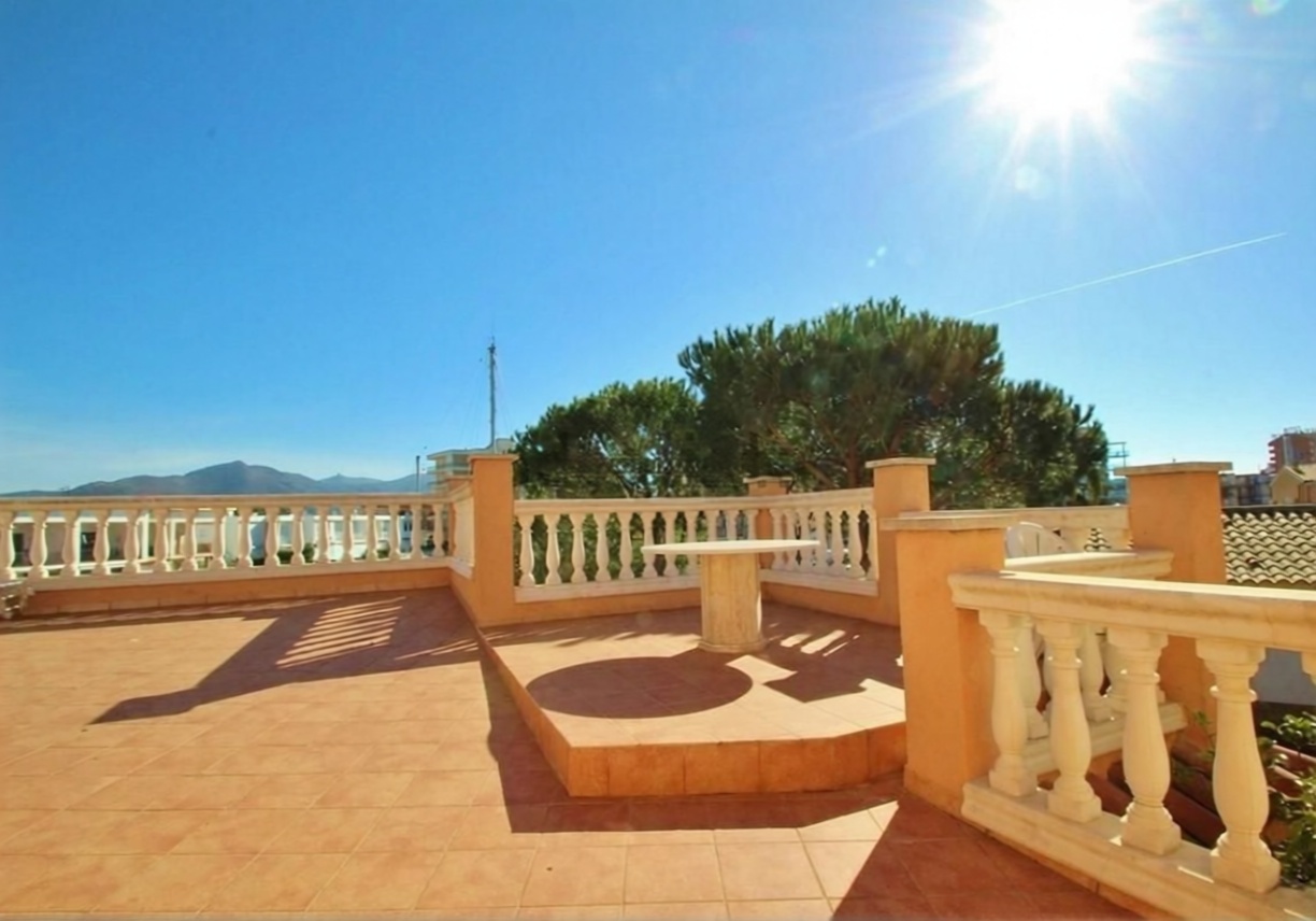 Chalet en venta con acceso directo a la playa en Santa Margalida