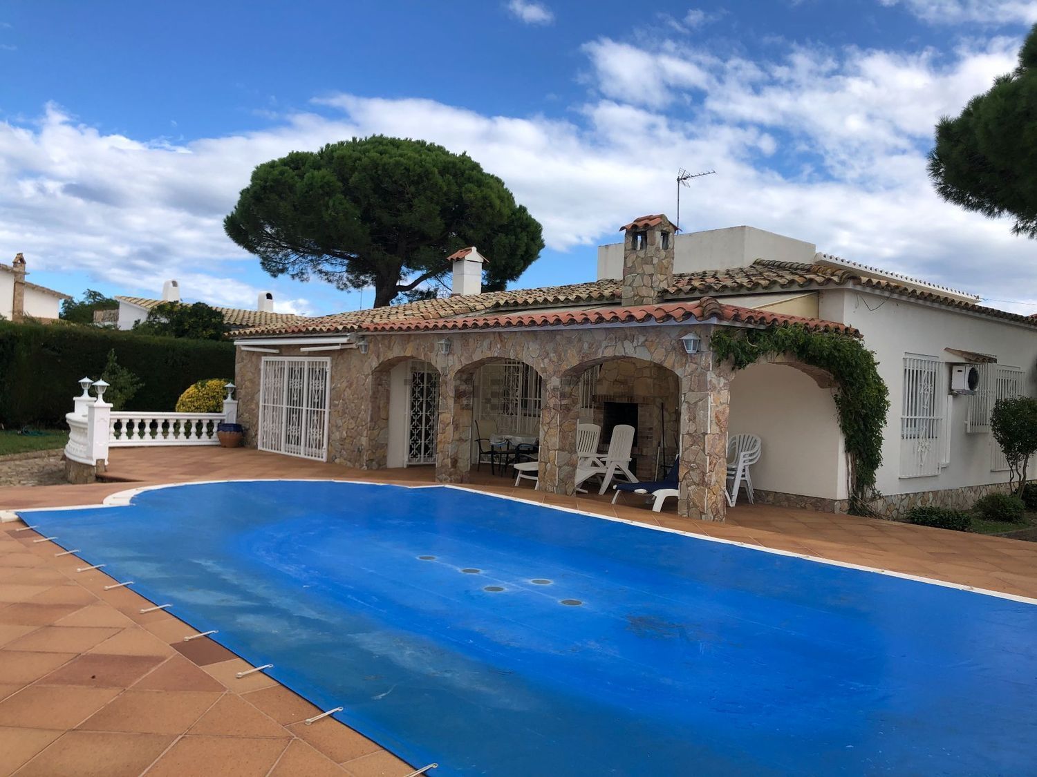 Chalet for sale with direct beach access in Empuriabrava