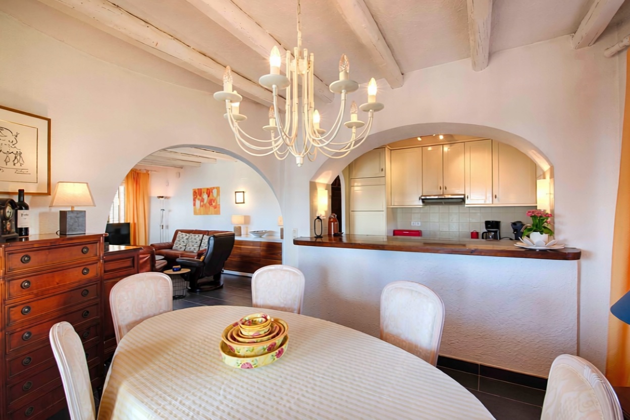 Chalet zum Verkauf mit direktem Strandzugang in Empuriabrava — Schlafzimmer