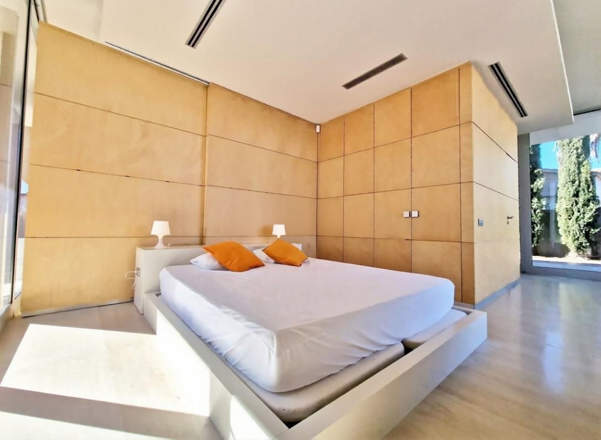 Chalet zum Verkauf mit direktem Strandzugang in Empuriabrava — Schlafzimmer